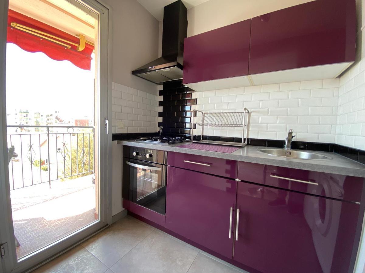 Stylish Modern Nice